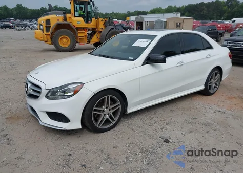 2014 Mercedes-Benz E 350 из США, поврежденный, VIN WDDHF5KB1EA802769